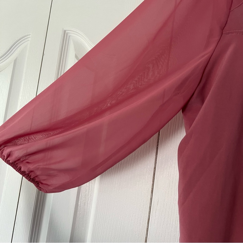 Atelier 29 Pink Button-Up Blouse Sheer Sleeve and Neckline Size Medium - Picture 4 of 10